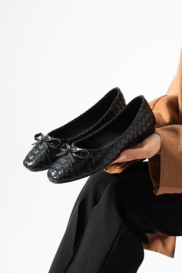 حذاء باليه مسطح محبوك منقوش - 1