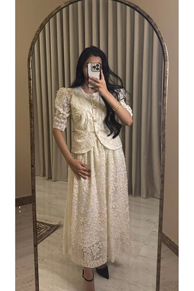 طقم ليان عبدالله للعيد