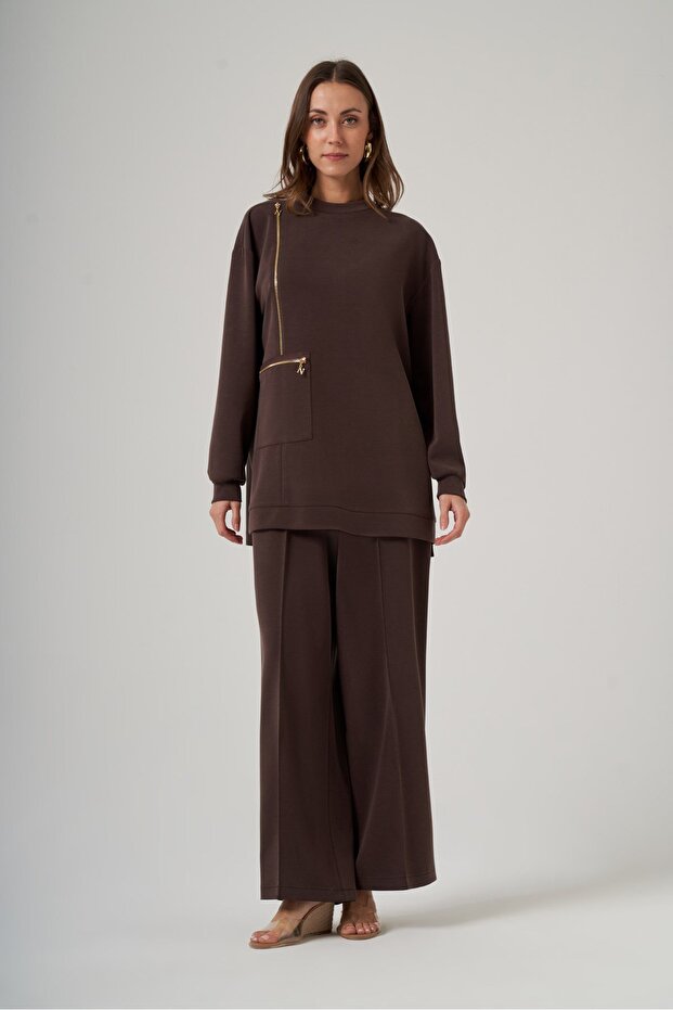 1077 Double Gold Zip Detail Trouser Suit - Brown