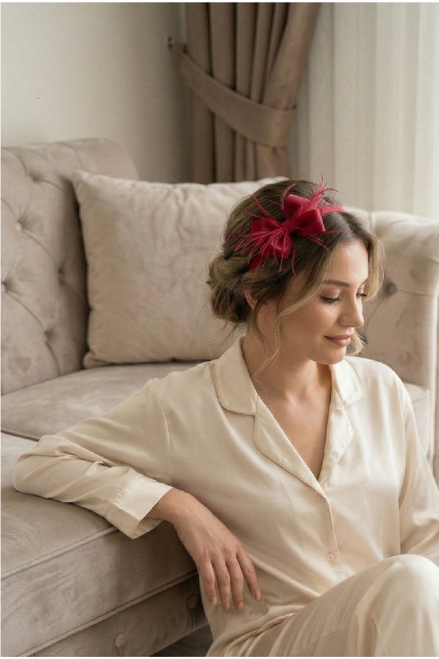 Burgundy Feathered Bow Maternity Crown – Stylish Birth Crown for Mother & Baby Photo Shoots