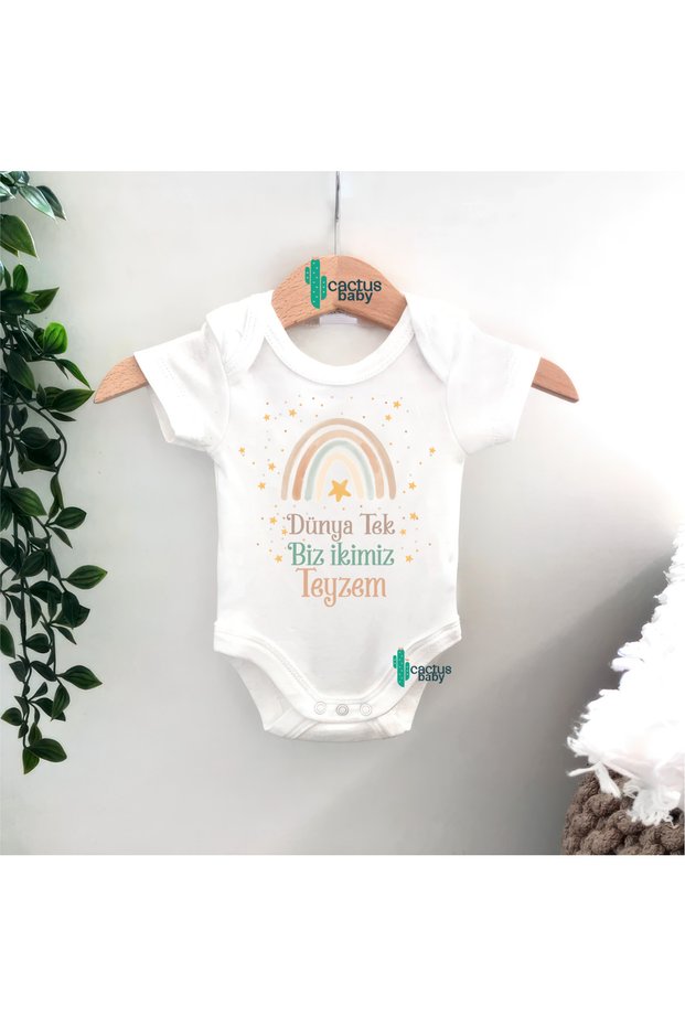 Amca- Dede- Hala - Abi̇ - Dayi - Abla - Anneanne - Babaanne - Anne - Teyze Yazili Baby Bodysuit