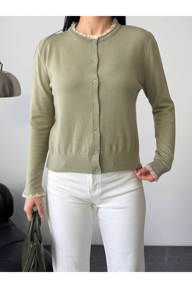 Lace Collar and Sleeve Detail Button Knitwear Cardigan & Blouse