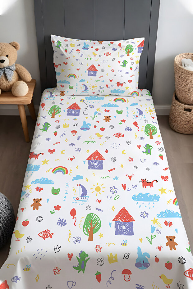 Tiny Drawings Patterned Bedspread and Pillowcase