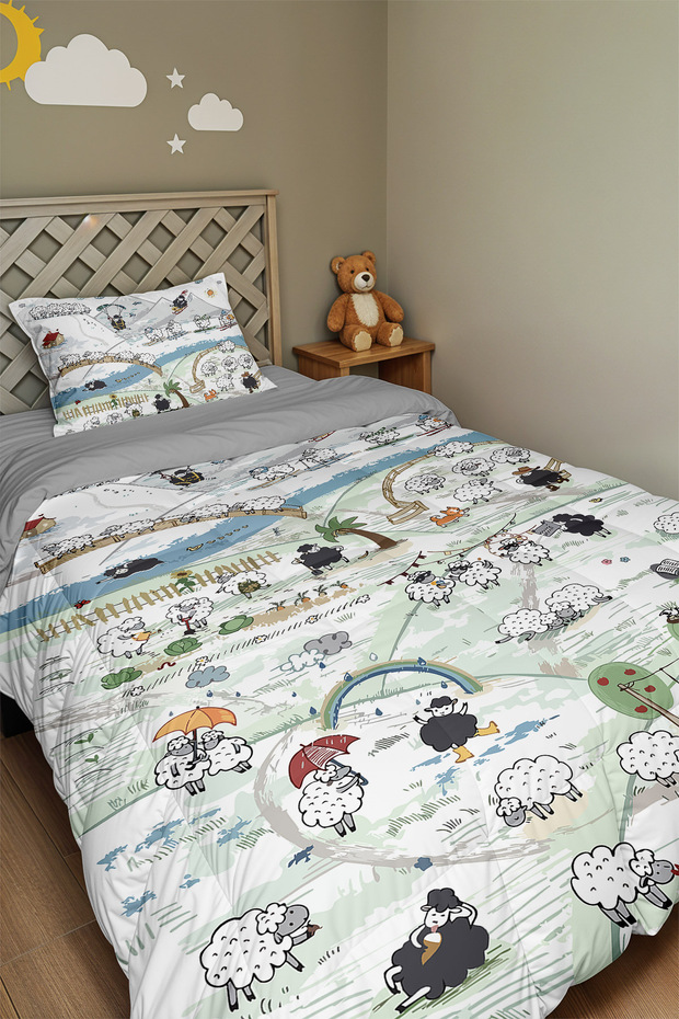 Happy Sheep Land Patterned Single Duvet and Pillowcase