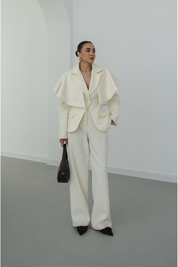 Ecru Cape Jacket and Trousers Set - 2