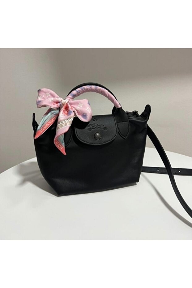 شنطة مميزة باللون الاسود - 4