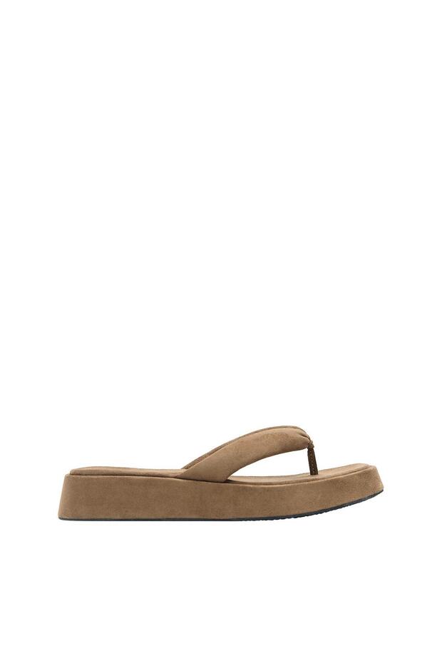 Hacimli düz sandalet - 2