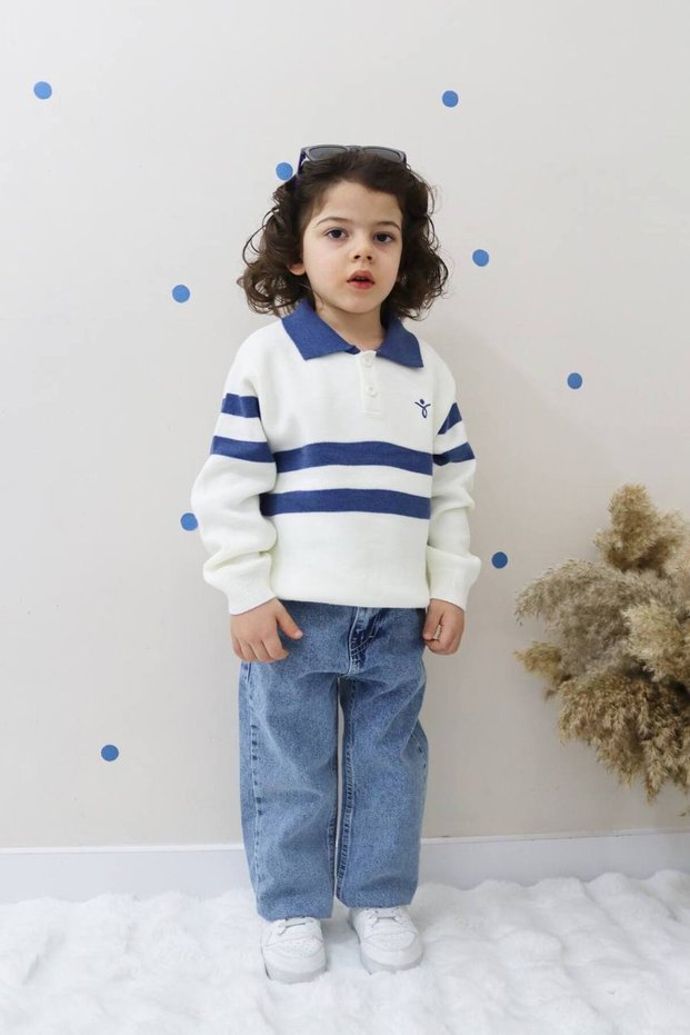 Boys' Blue Denim Pants and Knitted Sweater Two-Piece Set - Holiday Collection