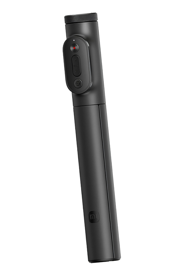 عصا السيلفي Mi Tripod Zoom 2 السوداء مع تحكم بلوتوث ثلاثة في واحد وحامل ثلاثي القوائم
