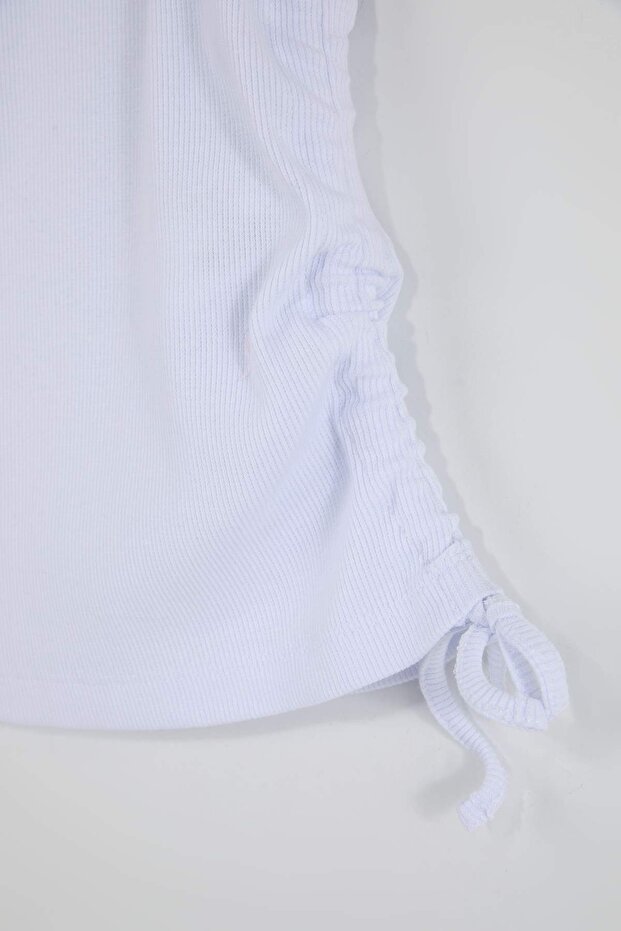 Beyaz Kare Yaka Büzgülü Kaşkorse Örme Büyük Beden Bluz TBBSS26AF00047 - 5