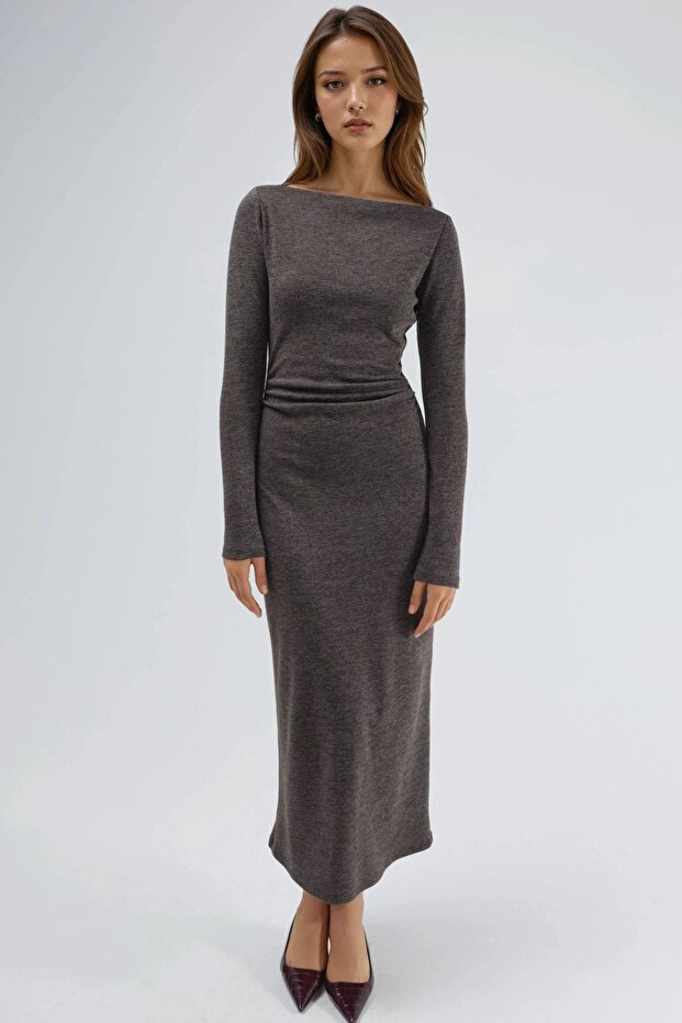 Drape Detaylı Kayık Yaka Maxi Elbise - 1