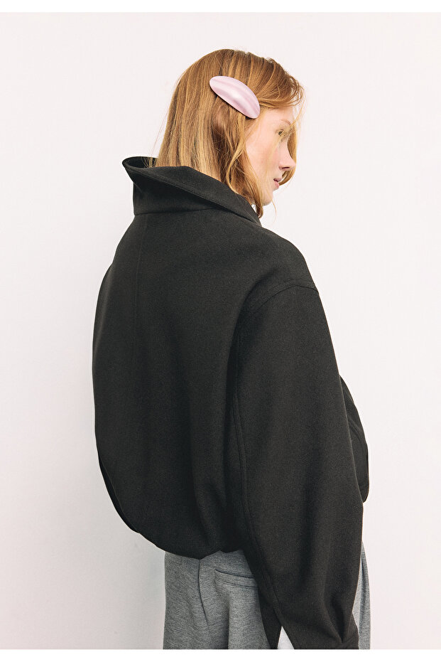 جاكيت بومبر كبير الحجم ذو ملمس ناعم - 5