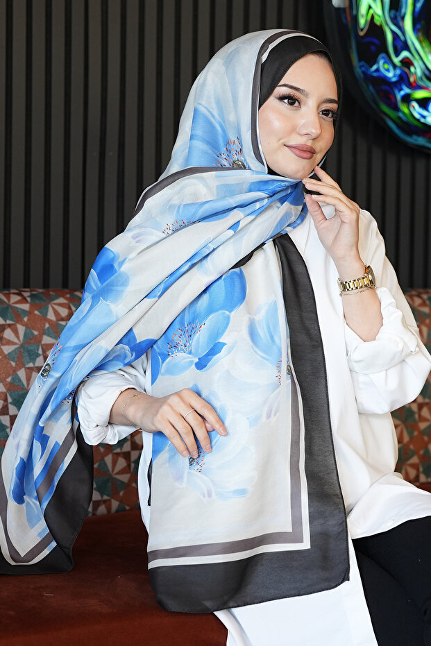 شال من القطن الناعم باللون الأزرق بنمط الفاوانيا - 3