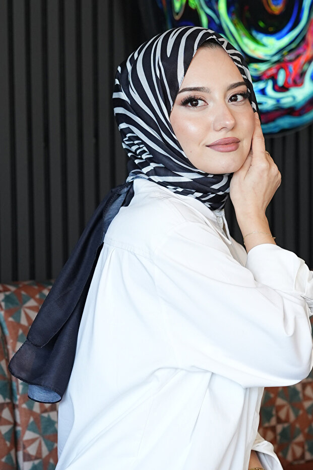 Wavy Pattern Gray Soft Cotton Shawl - 6