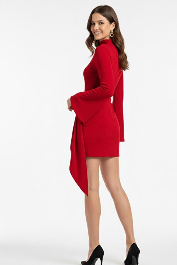 Rochie mini elegantă cu curea integrată - 5