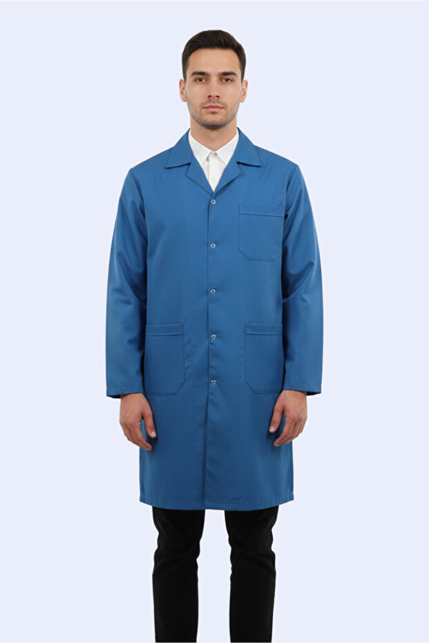 سترة سادة باللون الأزرق الداكن