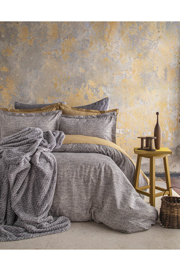 Double Paolina Gray Bedspread Duvet Cover Set
