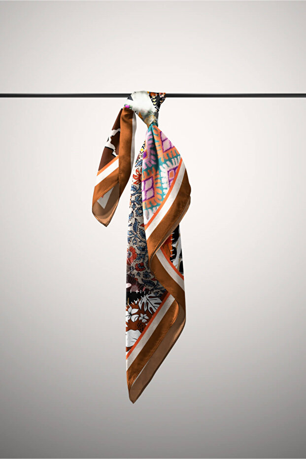 H17 ETNIC FLOWERS PATCHWORK BANDANA - 5