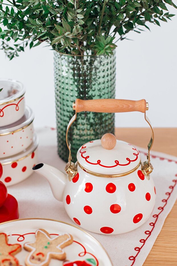 Merry New Year Special Enamel Vintage Kettle (2 Liter - Can Be Used on Stove-Top and Stool)