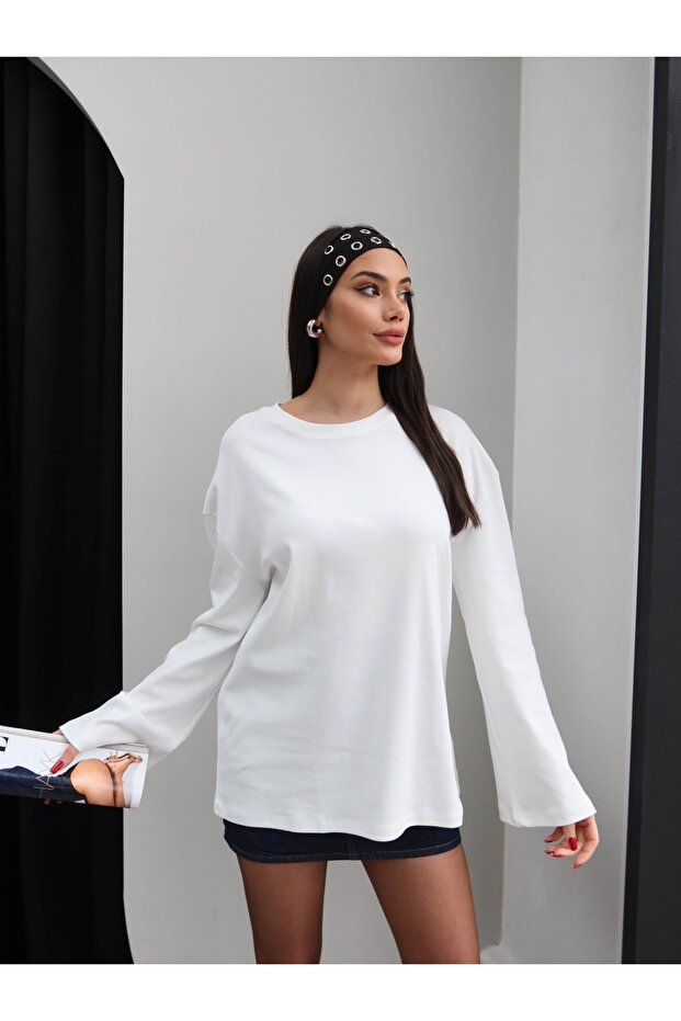 Long Sleeve Sweatshirt - 4