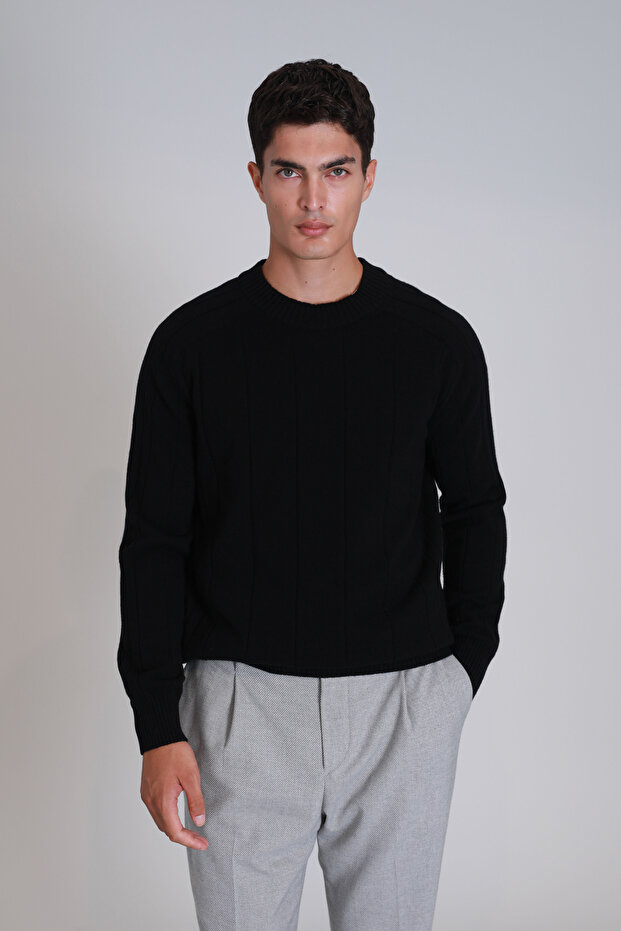 Light Men's Sweater Black - 3