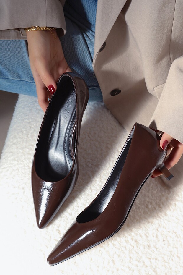 Pointed Toe Short Kitten Heels Comfortable Stylish Women's Stiletto Shoes