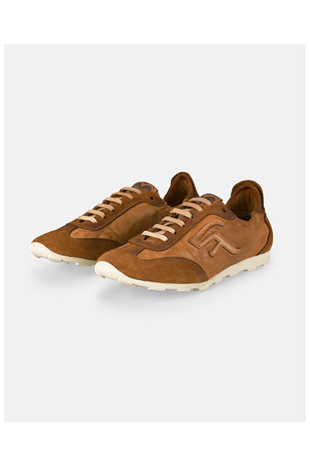 Sneaker - 3