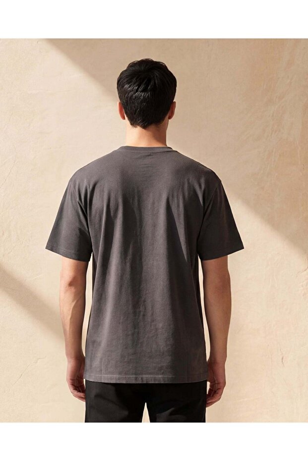 Men Grey Solid T-Shirt - 3