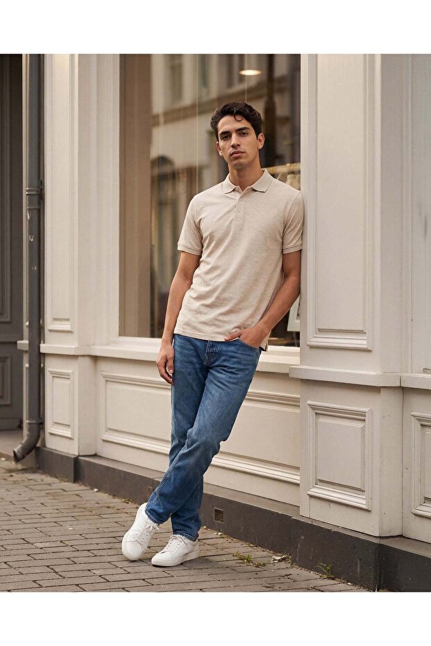 قميص بولو رجالي أساسي باللون البيج - 5