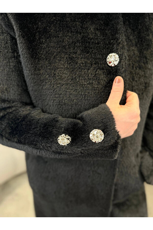 Broşlu Kaban 8129 - 3