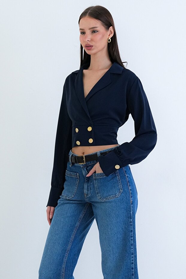 سترة قصيرة بياقة مزدوجة وأزرار - 3