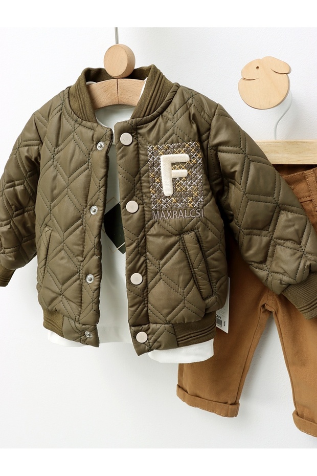 Complete with Jacket, Concept, green - 2