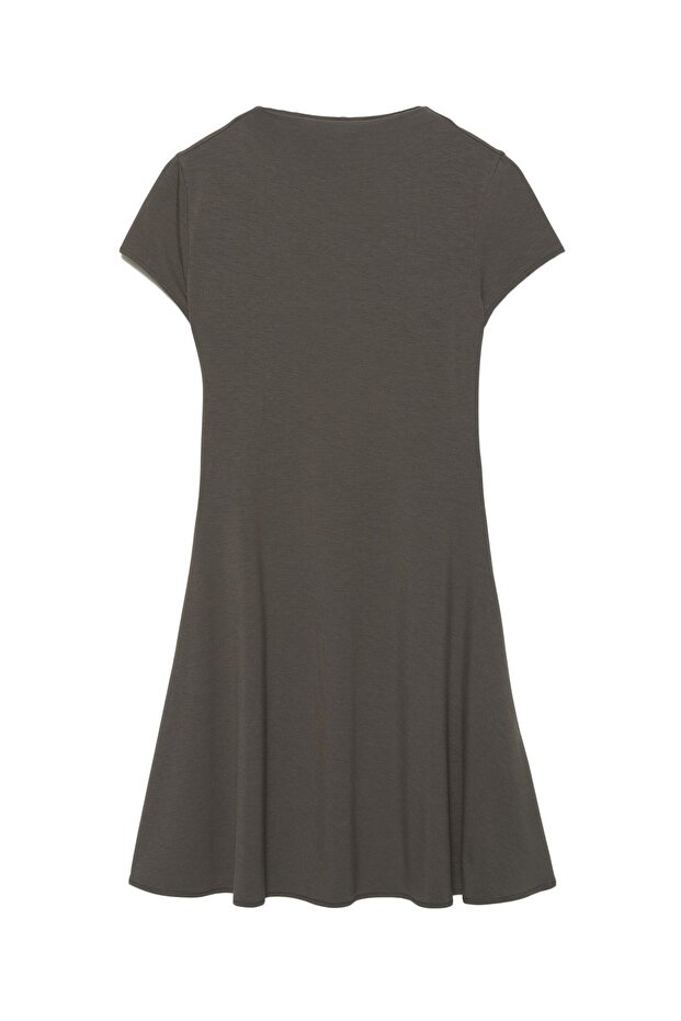 Dik yaka kısa elbise - 3