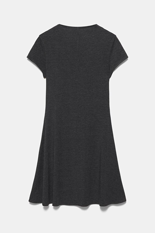 Dik yaka kısa elbise - 7