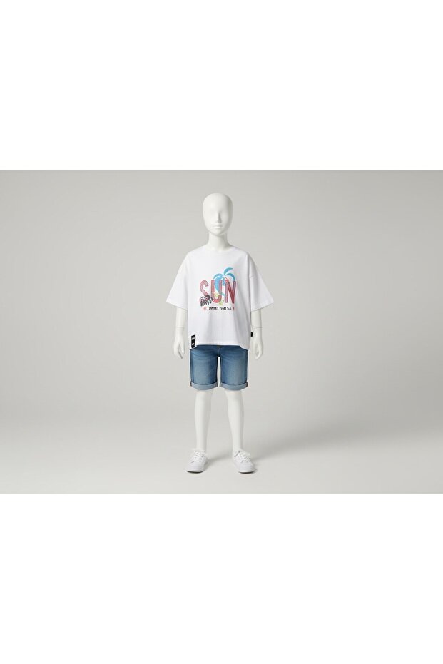 Girl's White T-Shirt