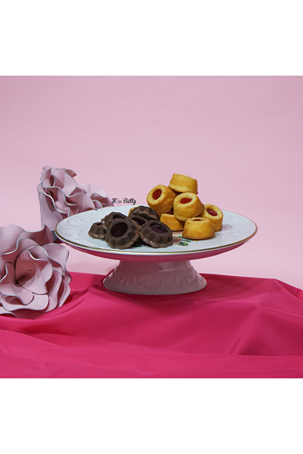 Rose Deluxe Porcelain Cake Pan Without Lid