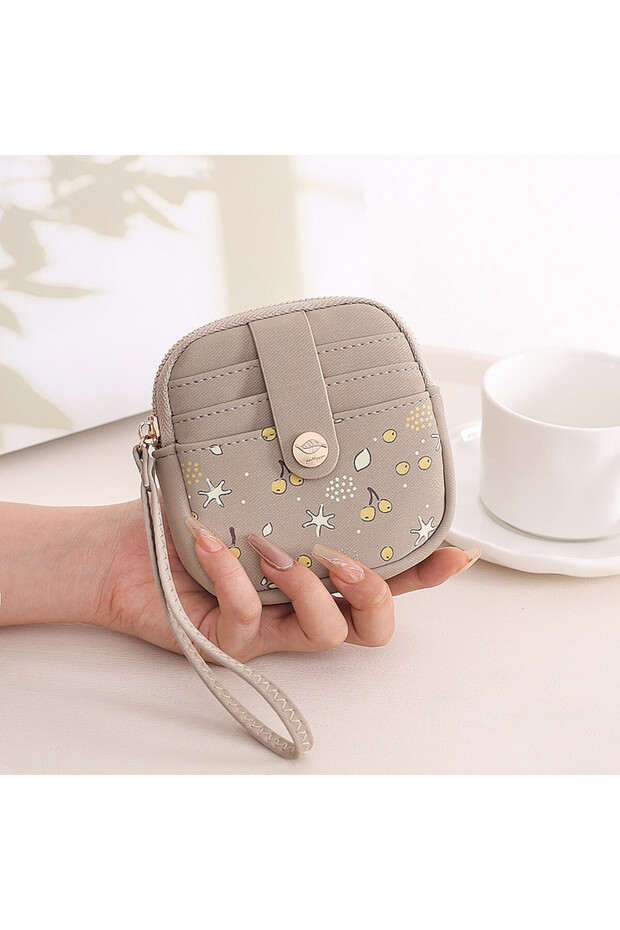 Women's Mini Handbag with Hand Strap – Stylish Model with Zippered Card Holder for Daily Use