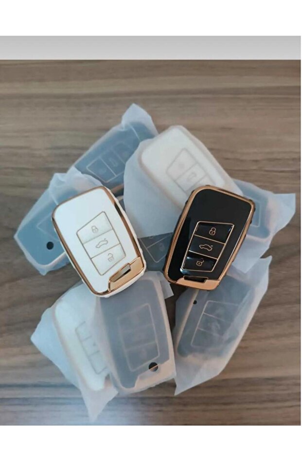 For Volkswagen Passat B8 Smart Black Auto Key Control Container Case Black Gold Gold Color