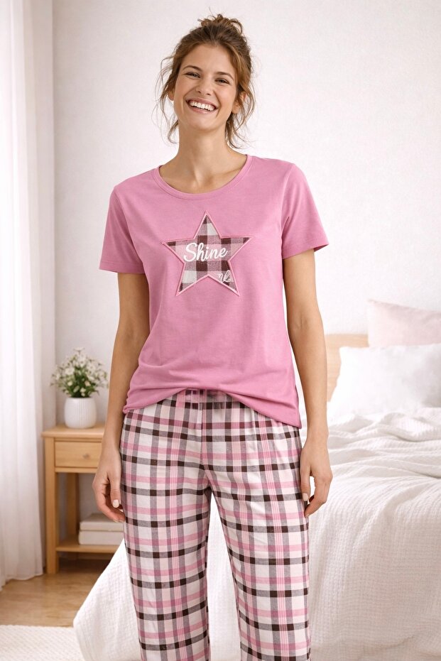 Shine Star Plaid Women's Pajama Set