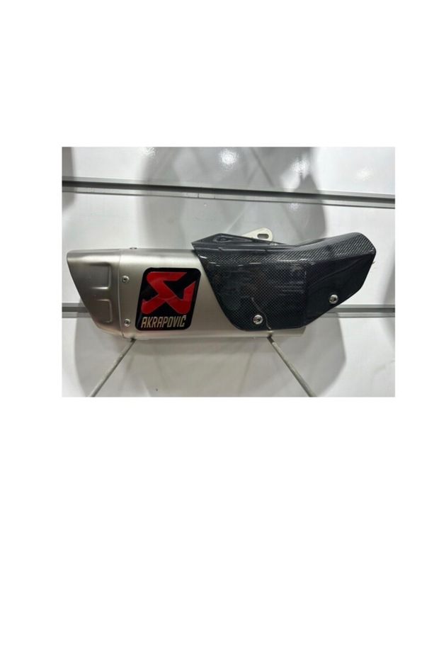 Akrapoviç Racing Line - 3