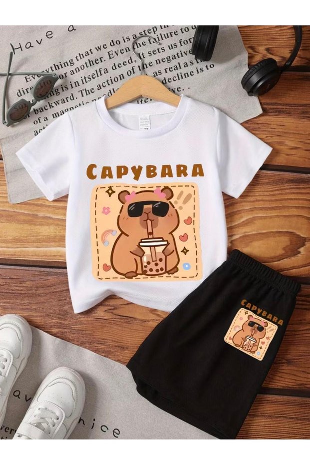 Girls' and Boys' Capybara Printed T-Shirt and Shorts Set with Glasses