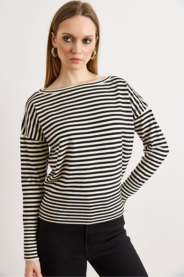 Women's Black Striped Viscose Soft Textured Knitwear Blouse Blz-19003237