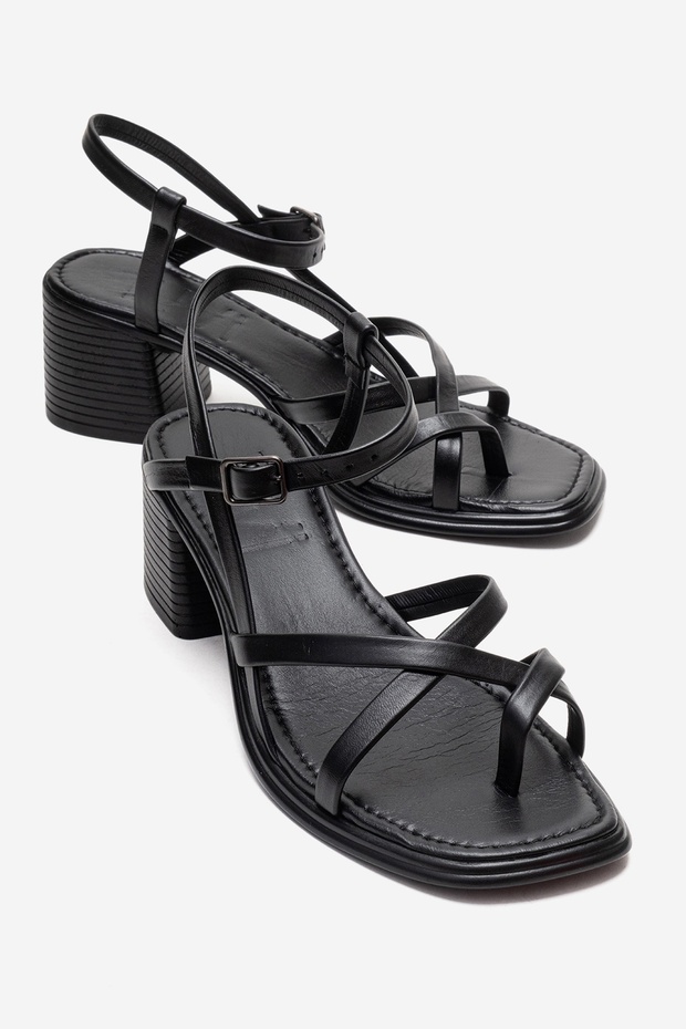 Lavish Black Genuine Leather Women's Thick Heeled Sandals