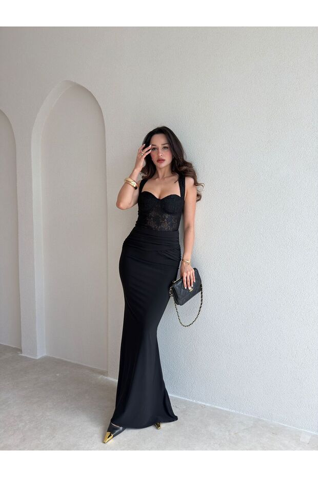 Wesley Maxi Lace Dress 9004 - Black
