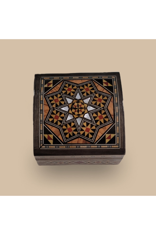 & Seashell Chips Handmade Wooden Ring Box