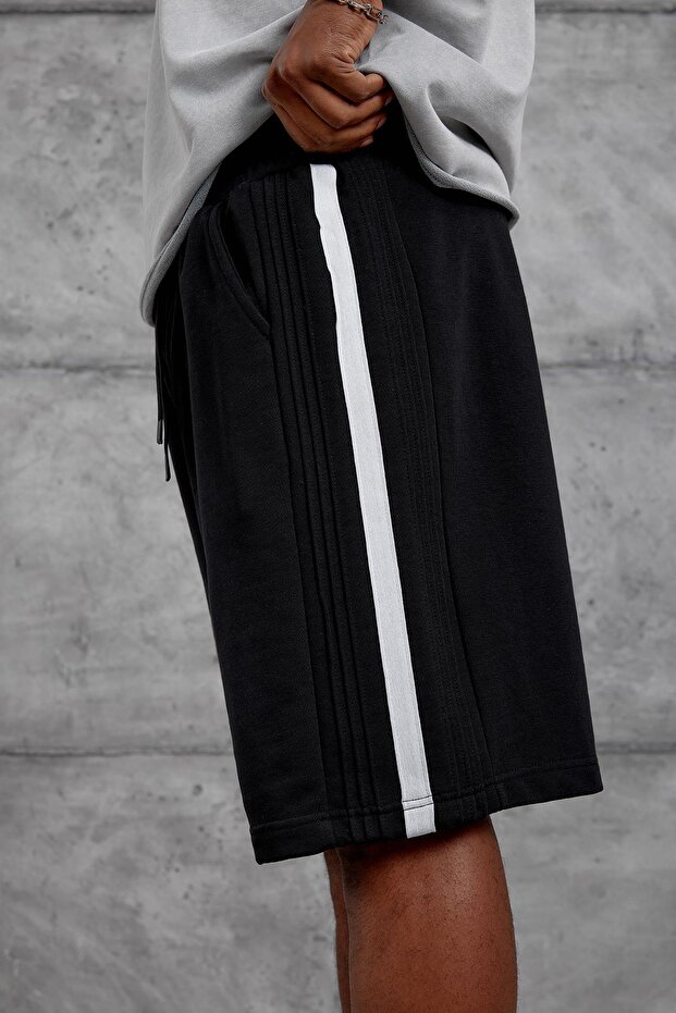 Siyah ŞERİT DETAYLI ŞORT - 2