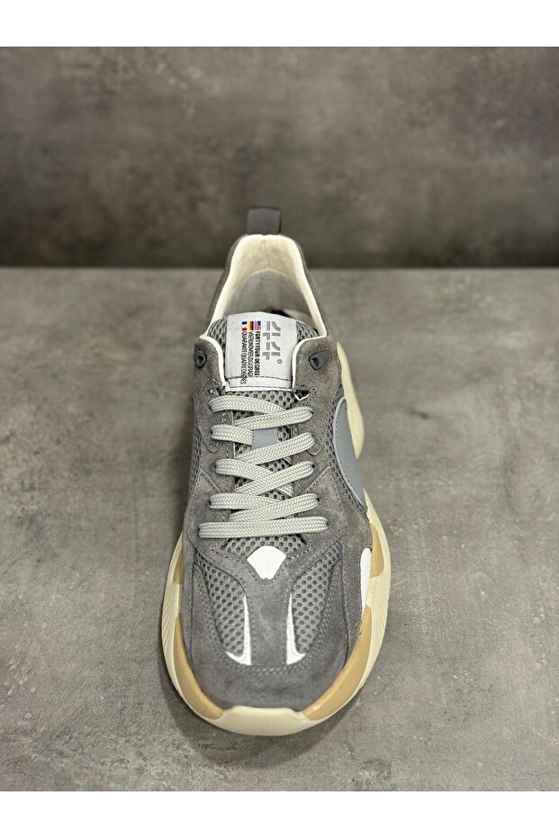 جلد حذاء رياضي من القماش - 4