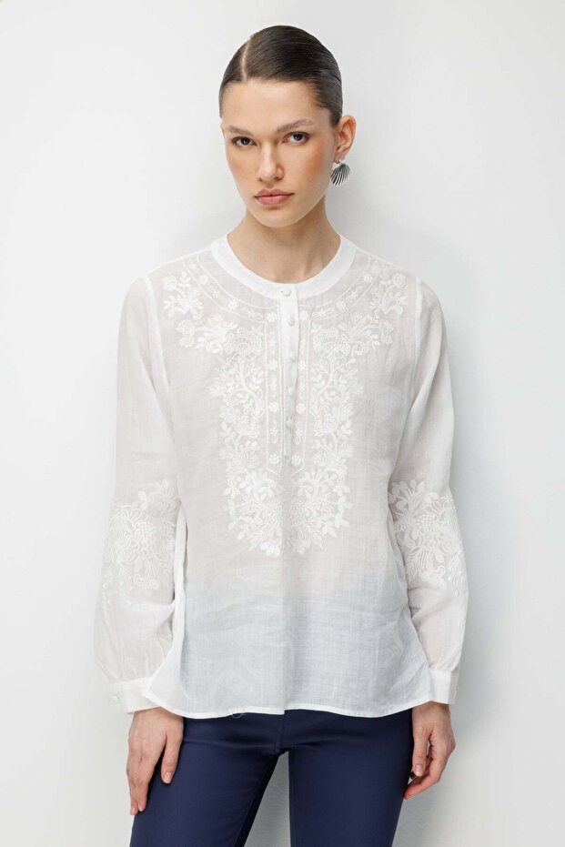 İşlemeli Keten Bluz - 1