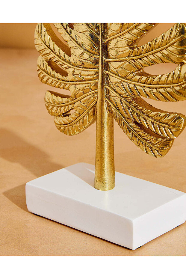 زينة من ورق الذهب - 4