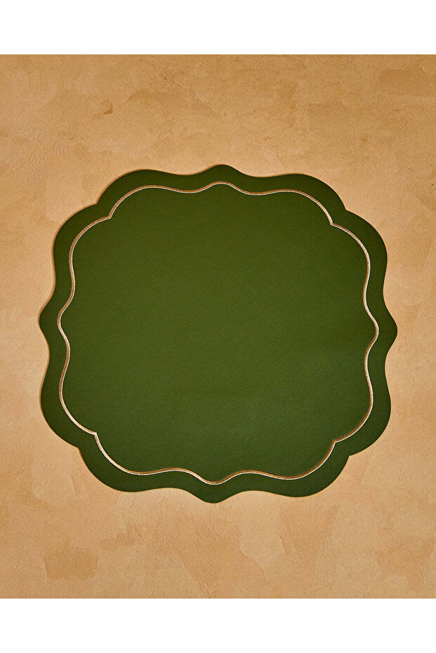 Green Round Placemat - 2